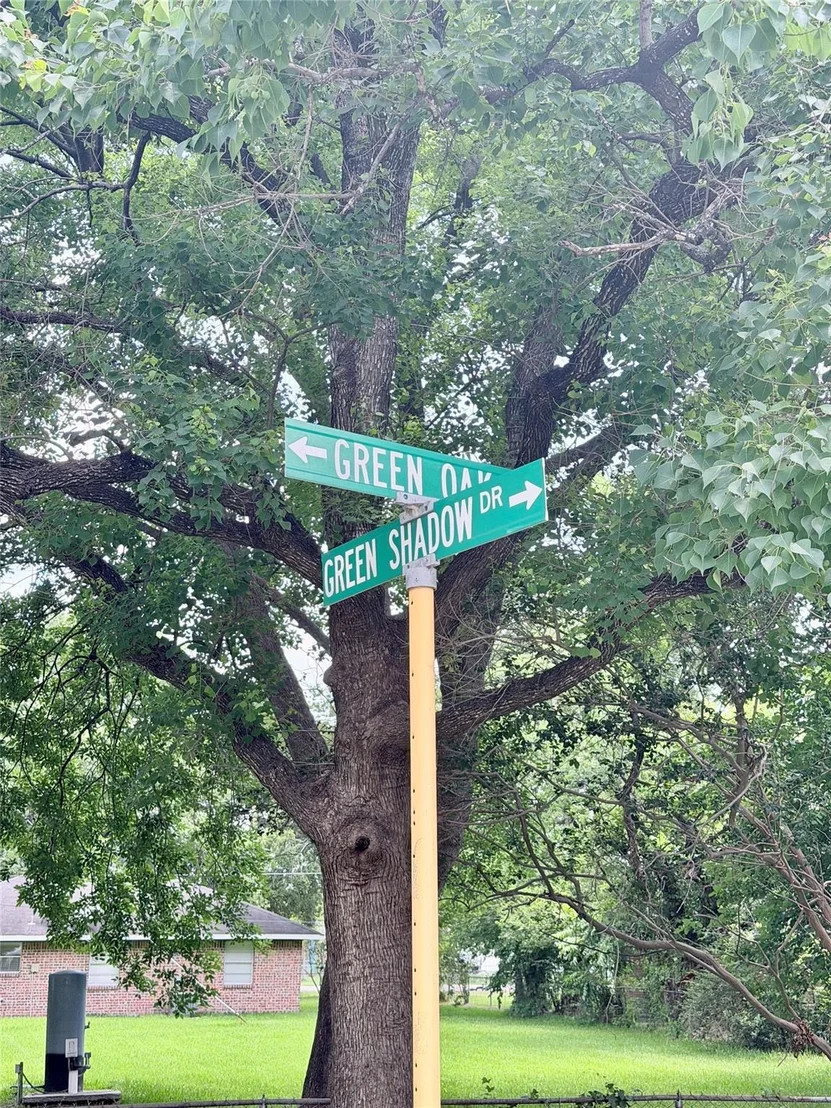 Photo of 1404 Greenoak Drive