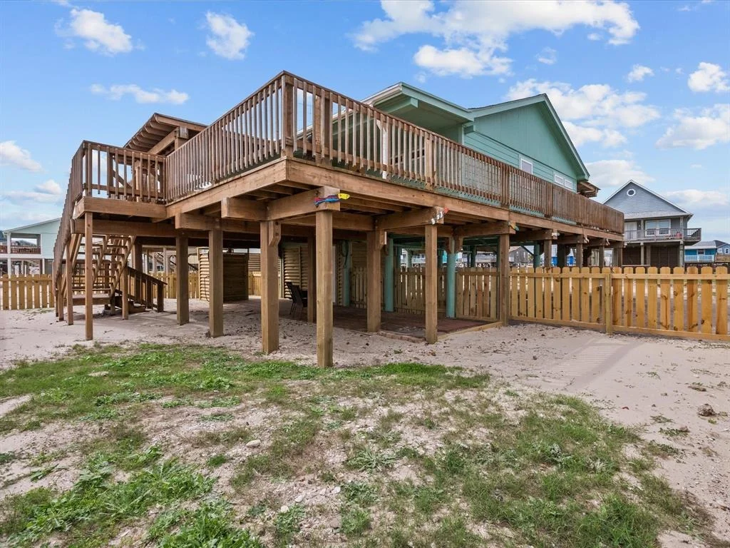 Photo of 1103 White Cap Drive