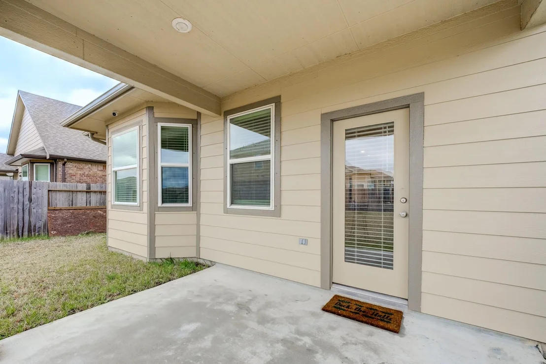 Photo of 10739 Cliffs View Drive