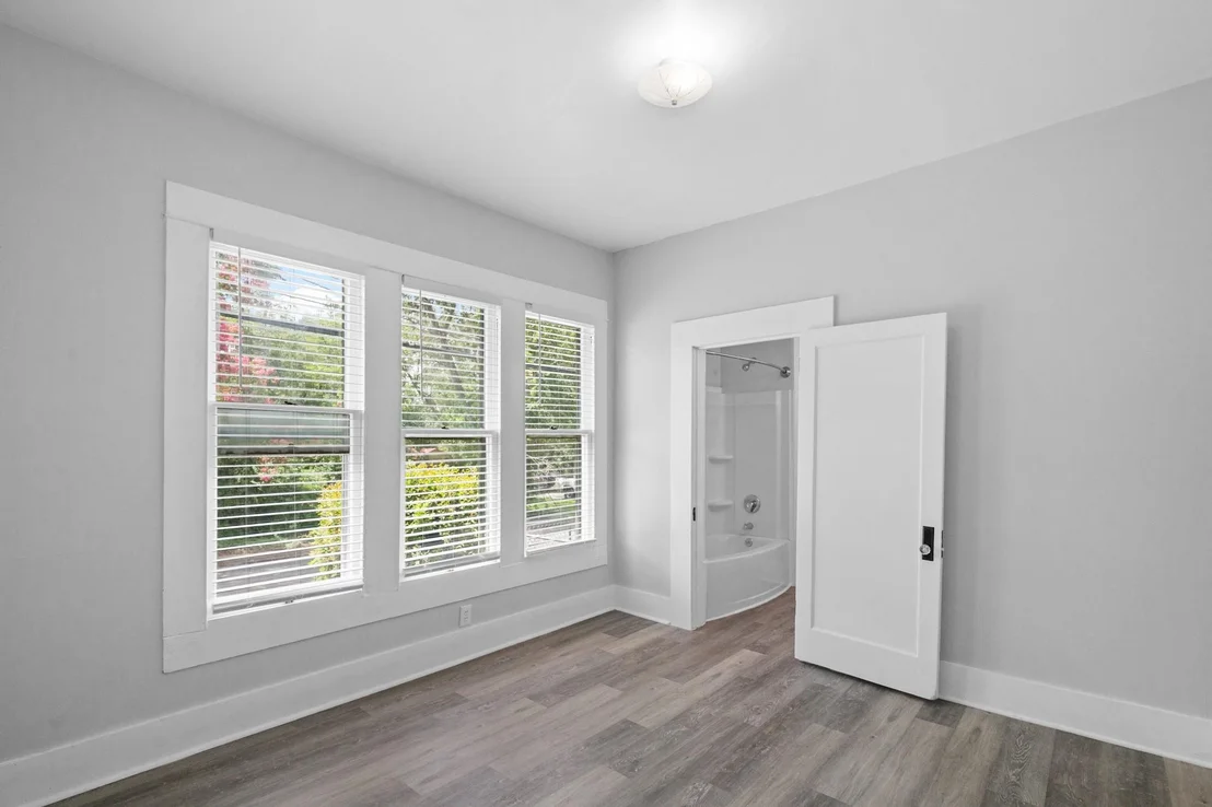 Photo of 212 Coke Street