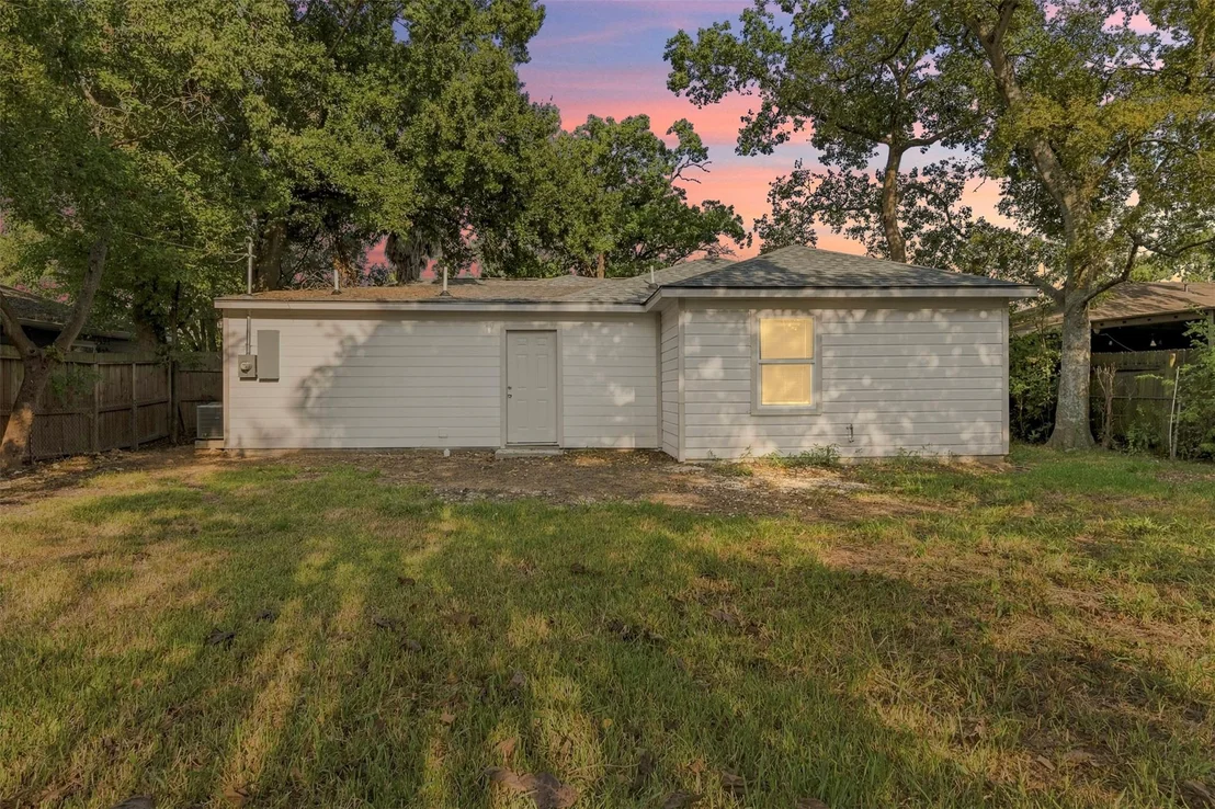 Photo of 1308 Pecan Drive