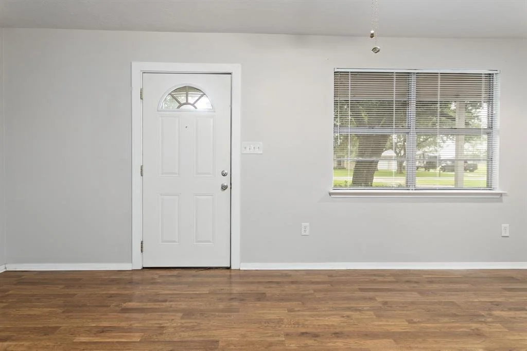 Photo of 17976 Magnolia Drive