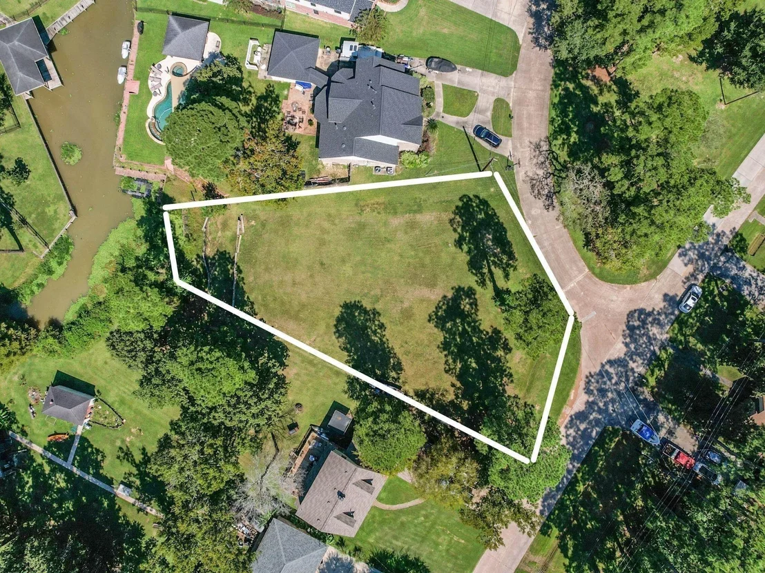 Photo of 2034 White Feather Trail