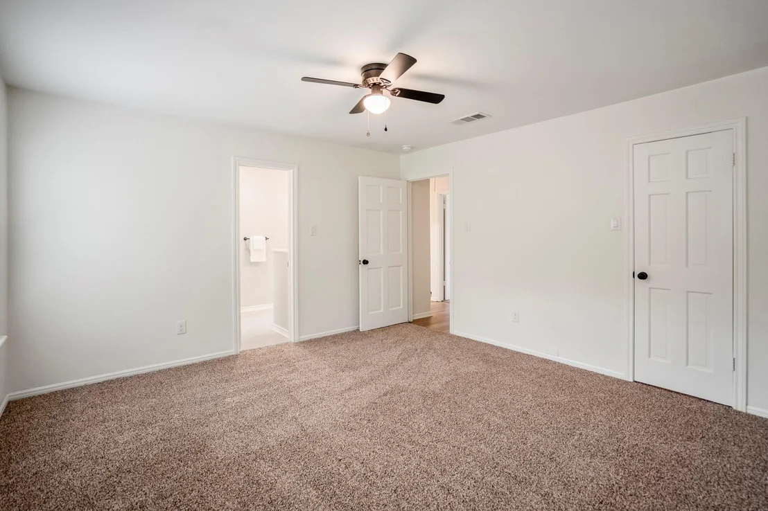 Photo of 8006 Vickridge Lane