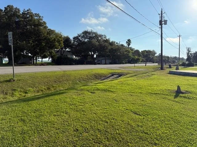 Photo of 4828 W Bayshore Drive