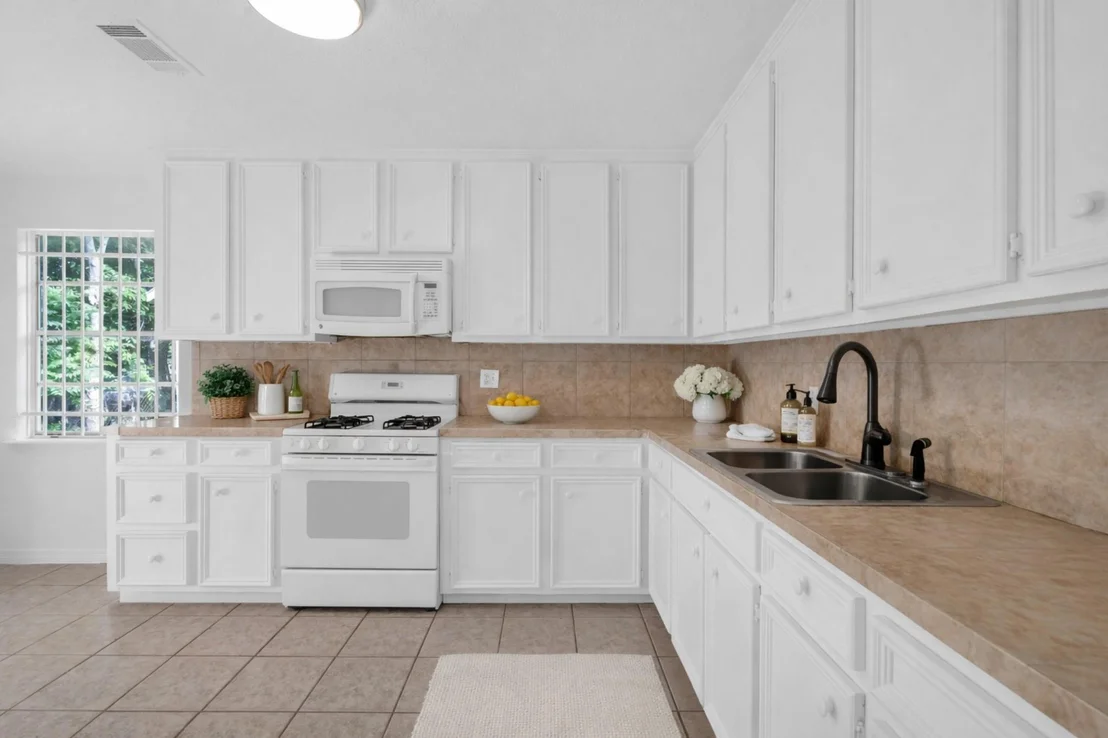 Photo of 3922 Simsbrook Drive