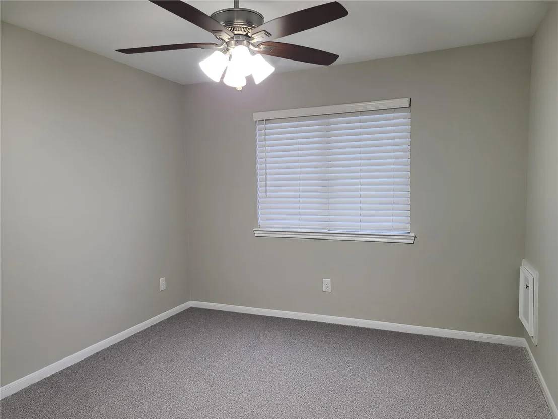 Photo of 6111 Hampton Way Court