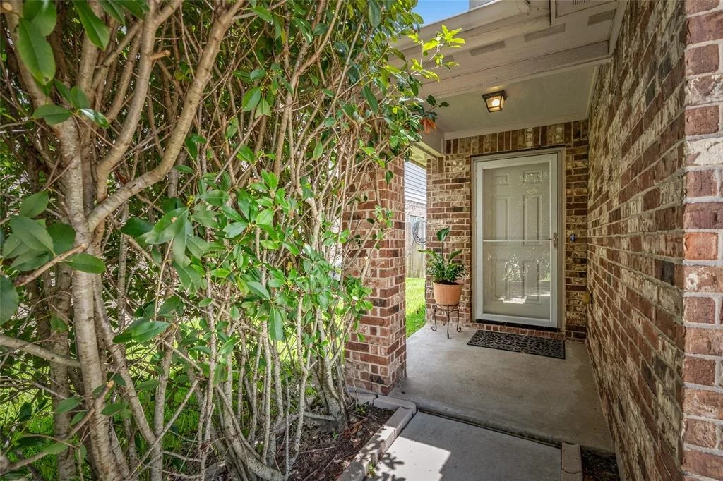 Photo of 5111 Lagoon Court