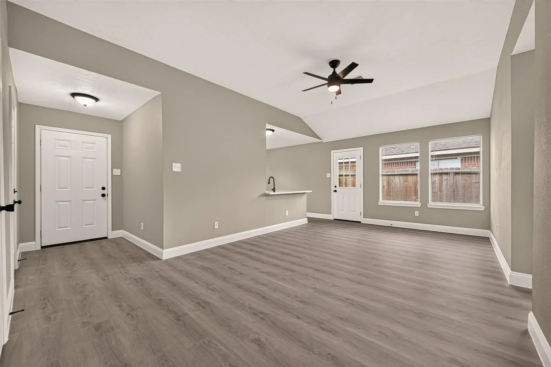 Photo of 4718 Fairgreen Lane