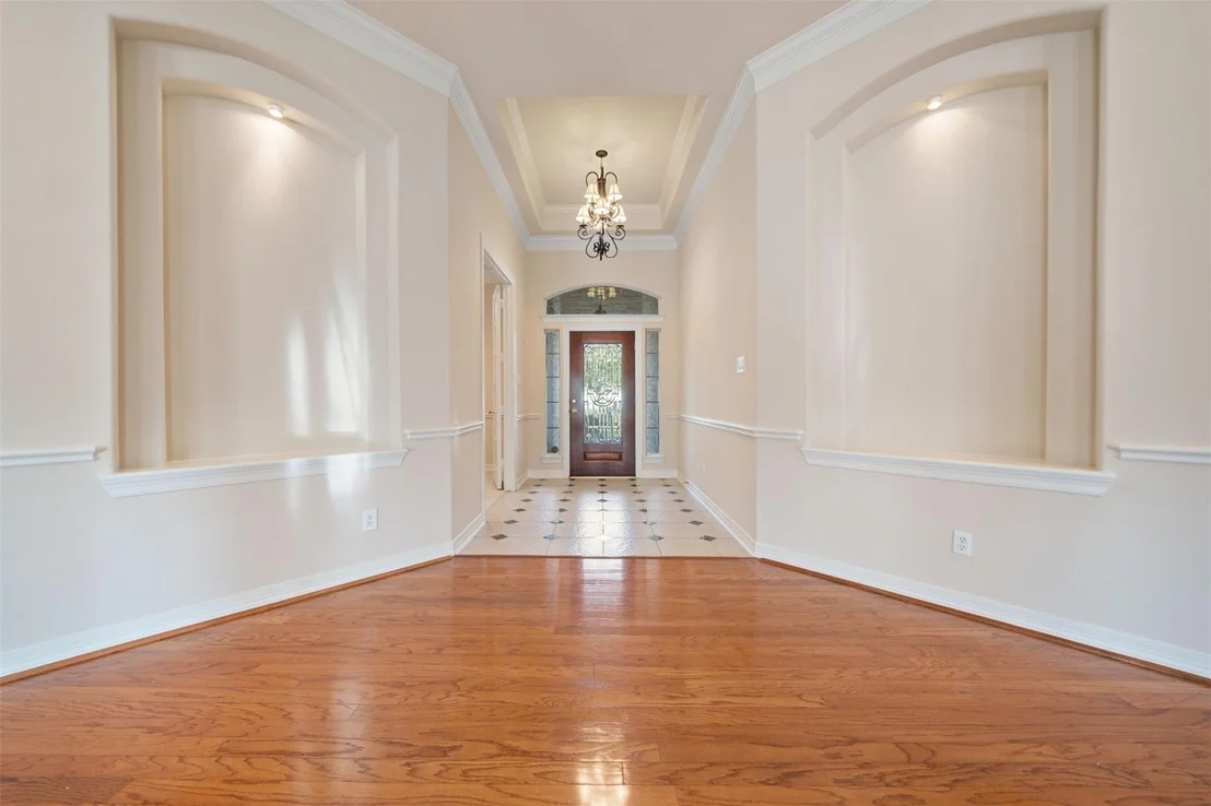 Photo of 14415 Spring Mountain Drive