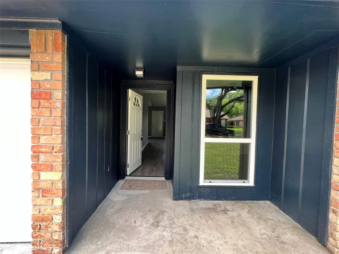 Photo of 4143 Bermuda Drive
