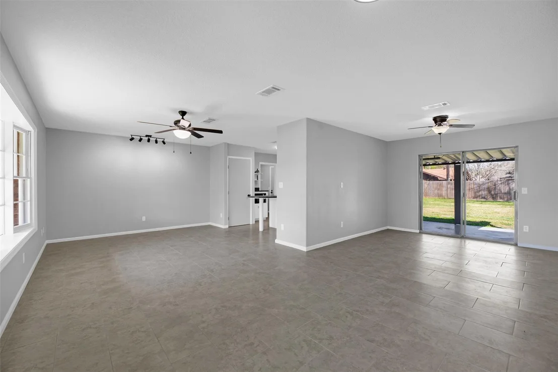 Photo of 605 Helms Avenue