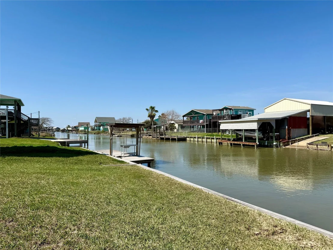 Photo of 191 Dolphin Way County Road 204 Way
