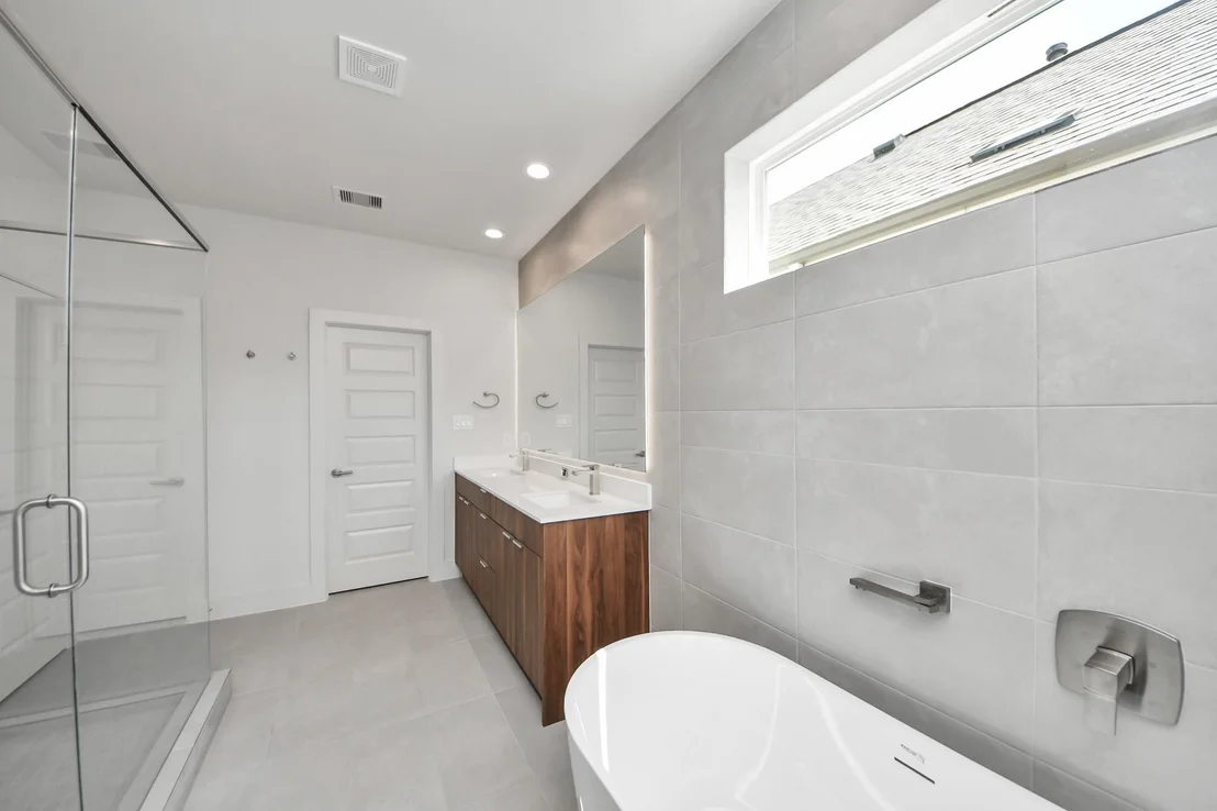 Photo of 2211 Diagonal Lane