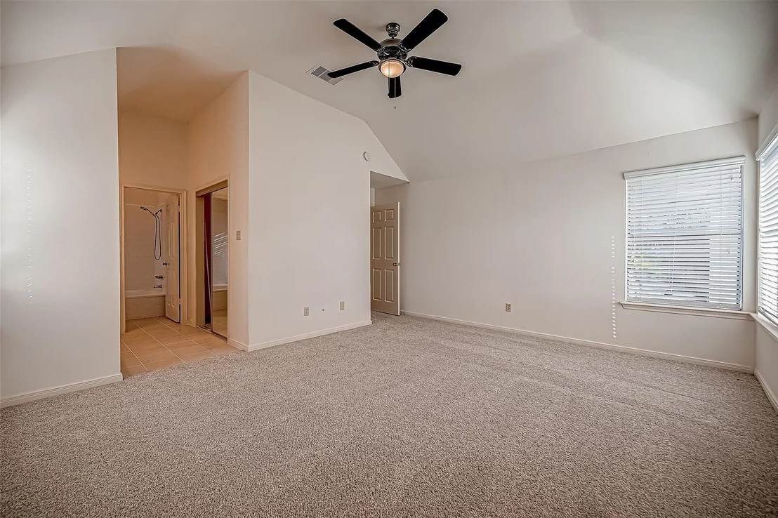 Photo of 2810 Pineleaf Drive