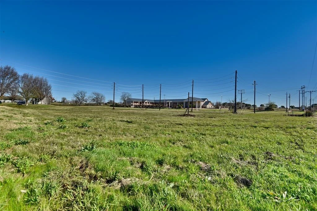 Photo of 1200 Highway 6