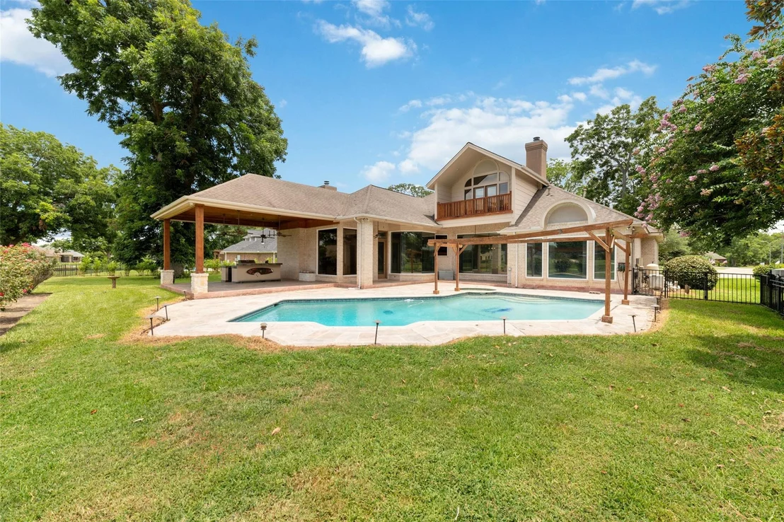 Photo of 32610 Whitburn Trail