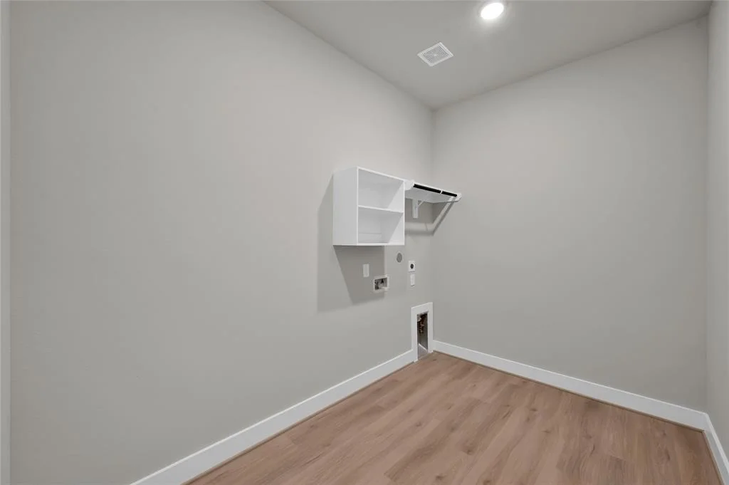 Photo of 165 Peninsula Point Drive