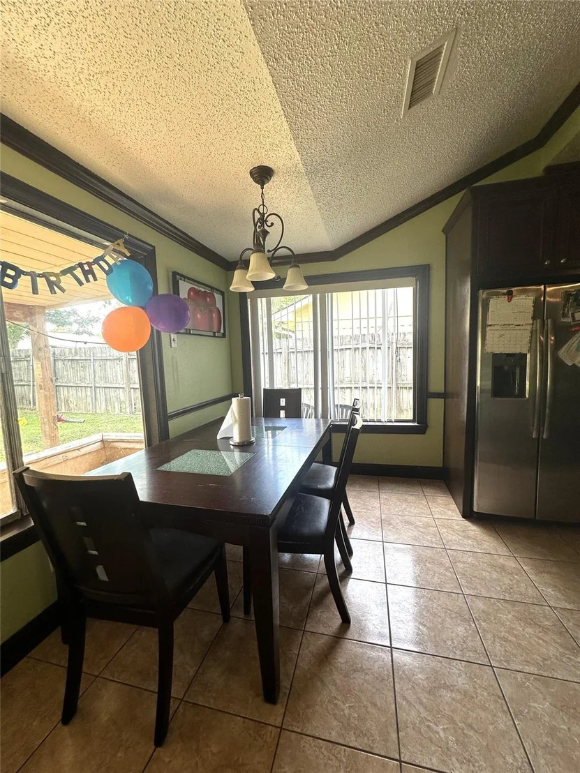 Photo of 7238 Londres Drive