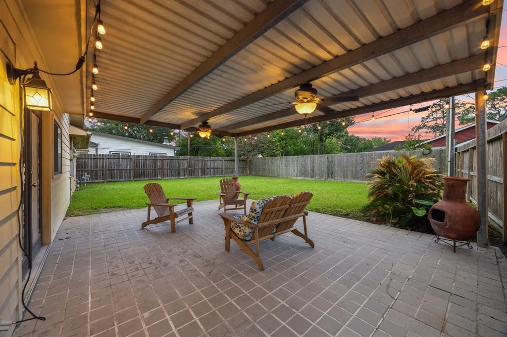 Photo of 5911 Hewitt Drive