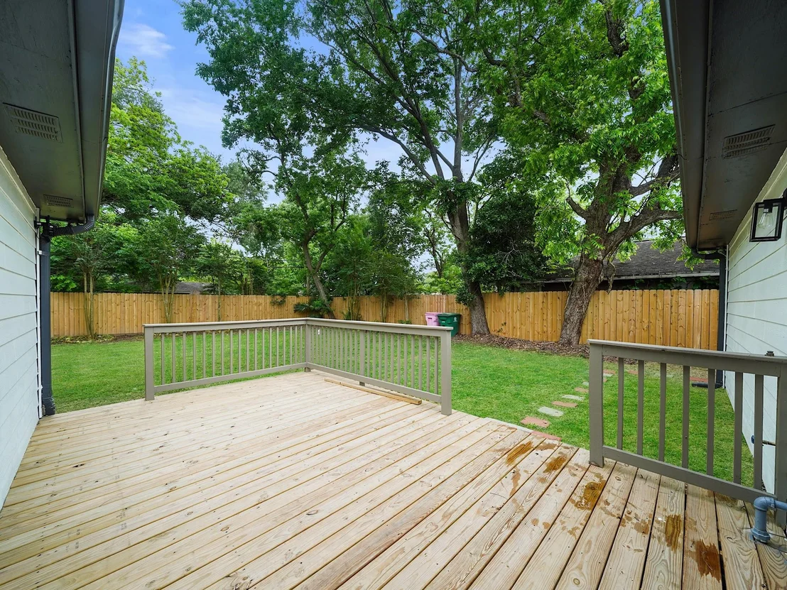 Photo of 5203 Brookmeade Drive
