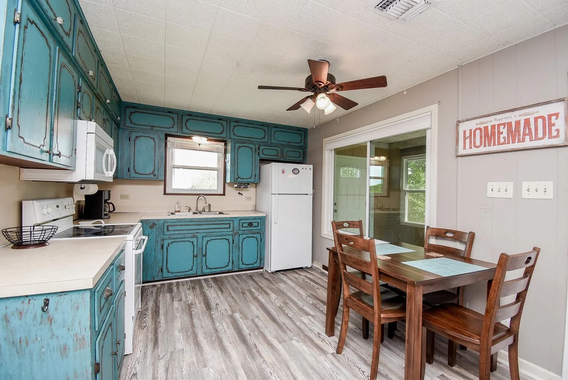 Photo of 225 Swallow Drive