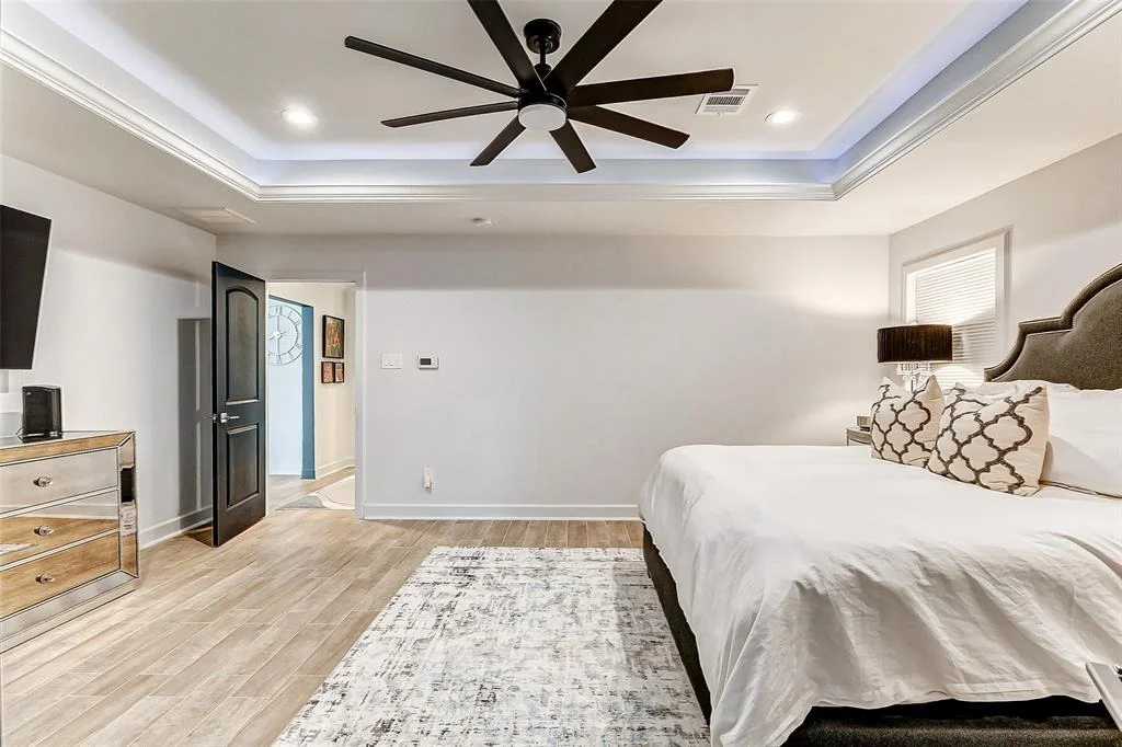 Photo of 5939 Benning Drive