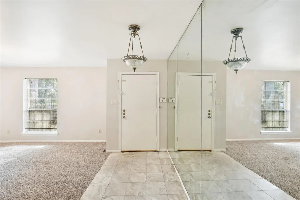 Photo of 5502 Moss Glenn Lane