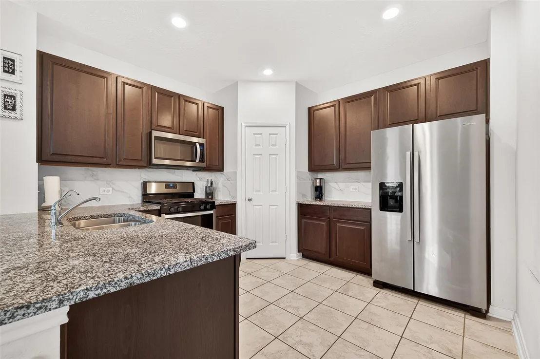 Photo of 23314 Stahl Creeks Lane