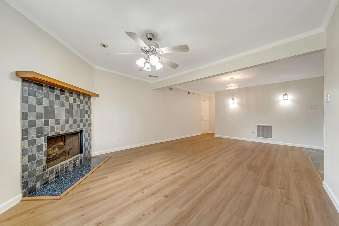 Photo of 4127 Hill Oak Drive