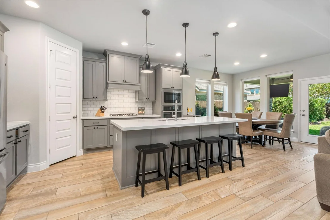 Photo of 28118 Knight Peak Drive