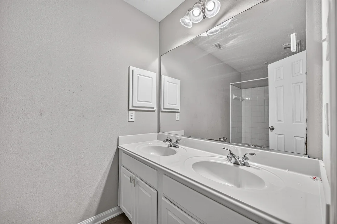 Photo of 17815 Gables Bend Drive