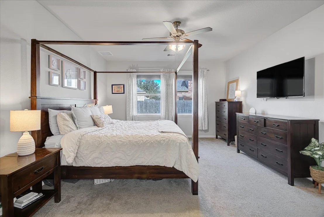 Photo of 6014 Prince Place Drive