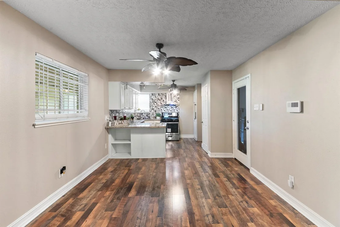 Photo of 4302 Marchant Road