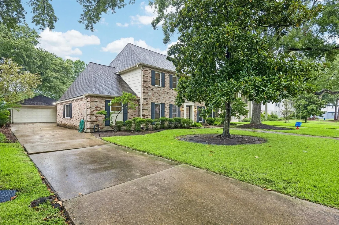 Photo of 14810 Chadbourne Drive
