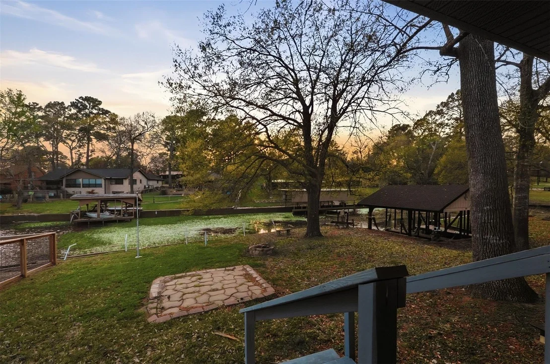 Photo of 200 Cove View Drive