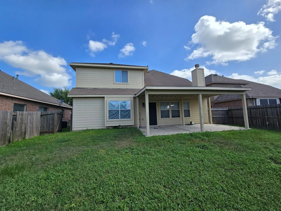 Photo of 21542 Olympic Forest Drive