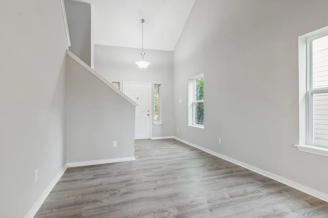 Photo of 5607 Violet Path Lane
