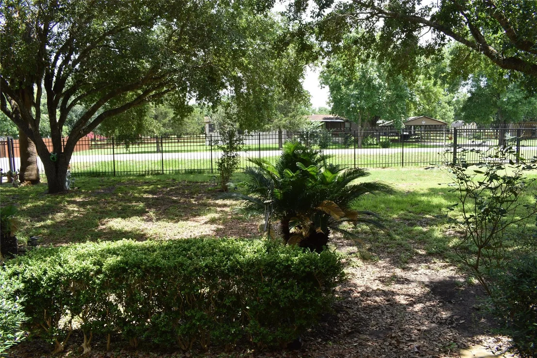 Photo of 2210 Geronimo Lane
