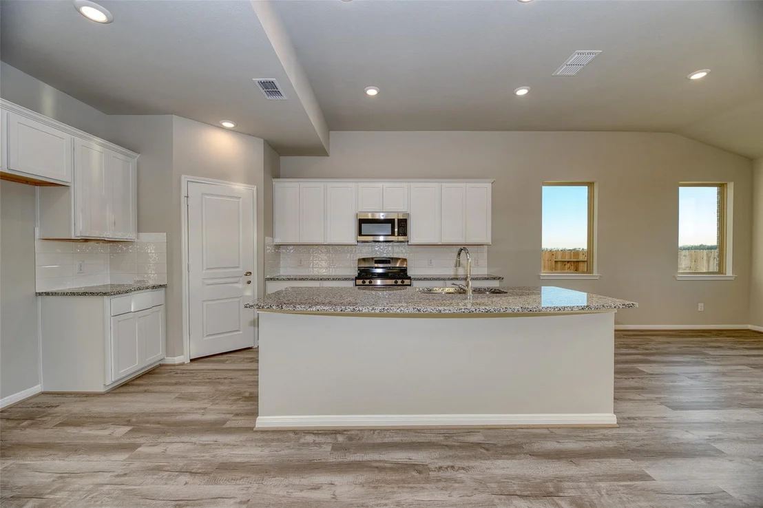 Photo of 21122 Sunlight Grove Drive