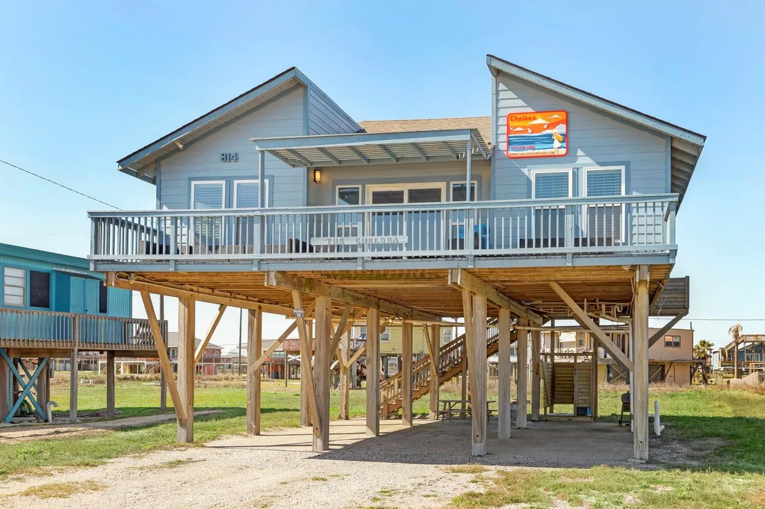Photo of 814 Beach Drive
