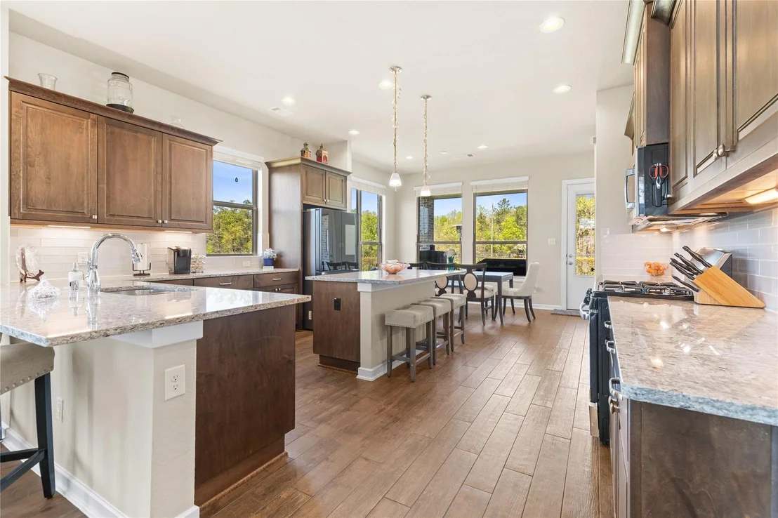 Photo of 9801 Preserve Way