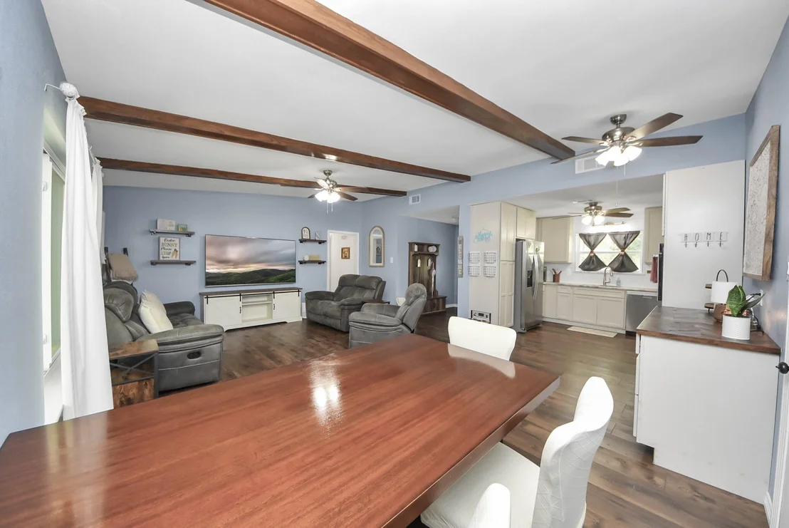 Photo of 1405 Avenue G