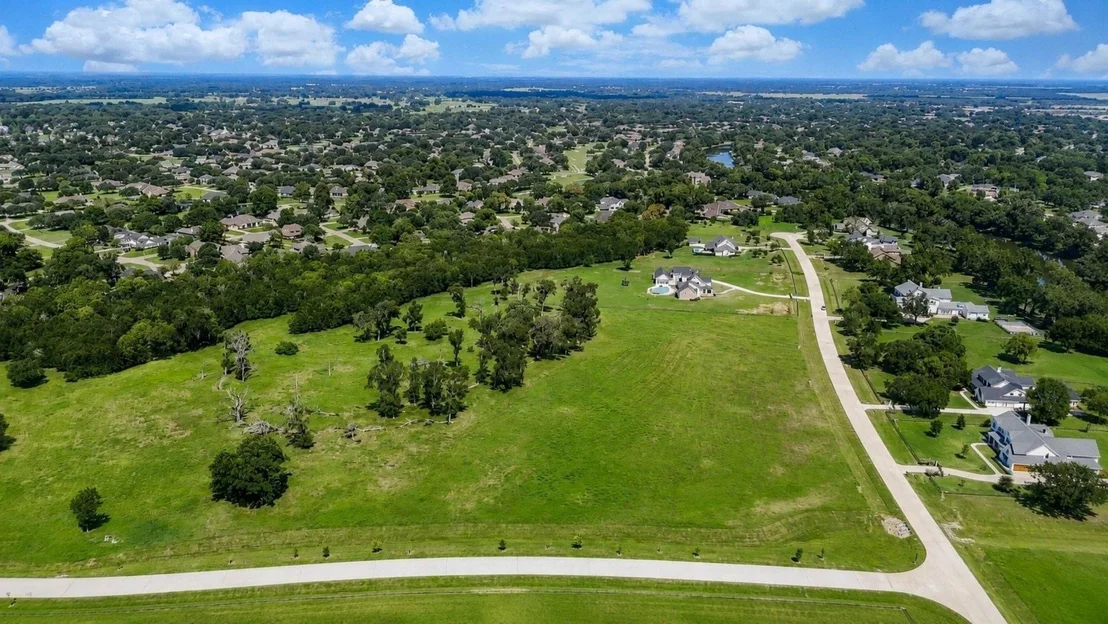 Photo of 30810 Riverlake Road