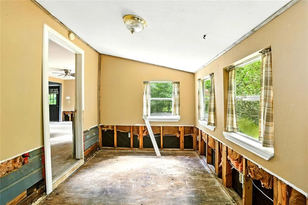 Photo of 812 County Road 2870