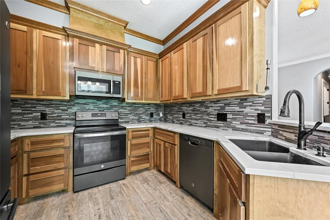 Photo of 13191 Royal Lake Drive