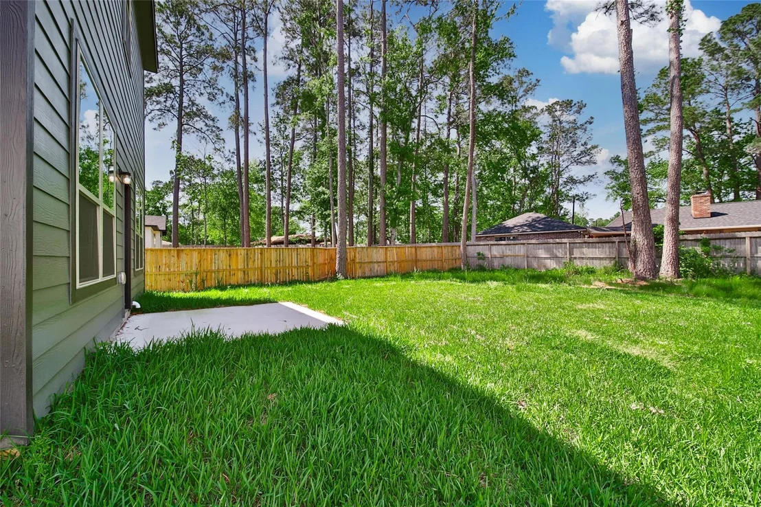Photo of 1410 Glenoaks Drive