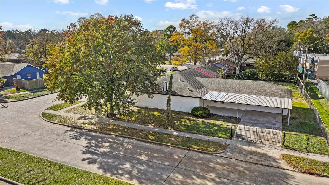 Photo of 10027 Valley Sun Drive