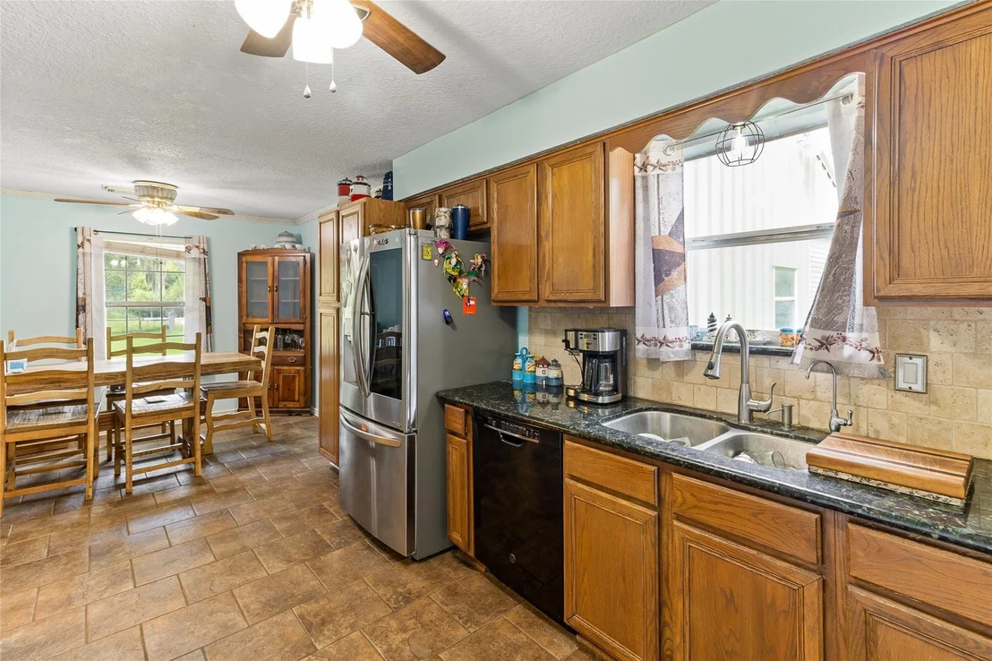 Photo of 20615 County Road 461