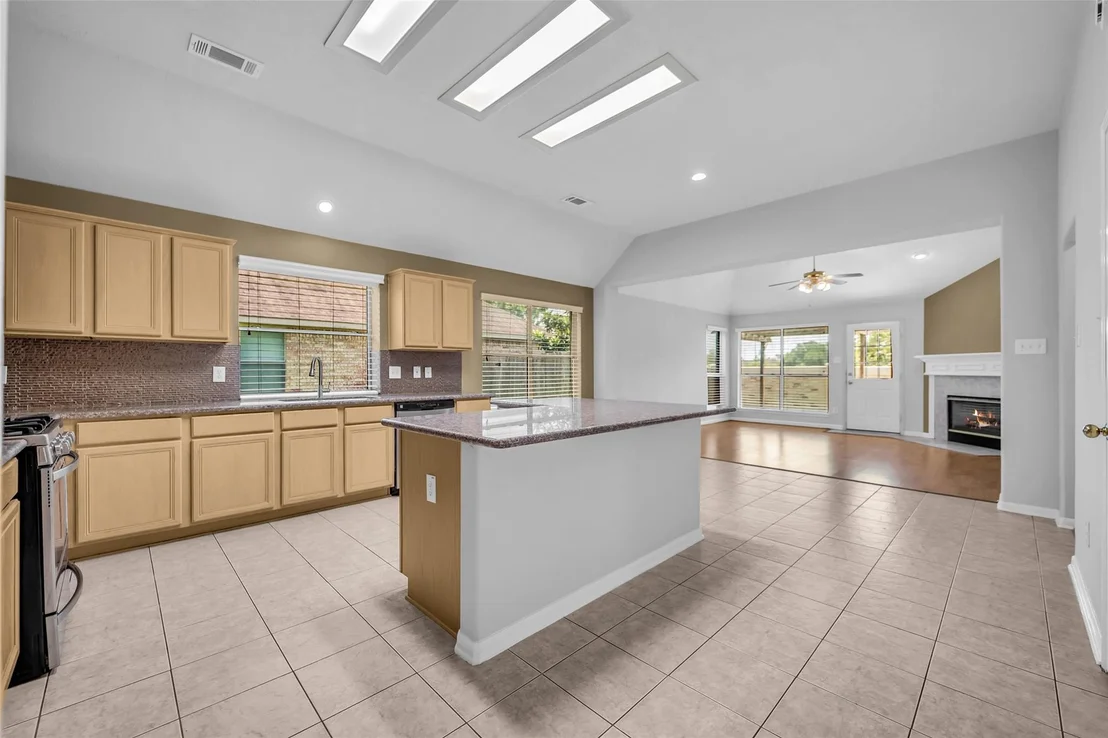 Photo of 4109 Oak Point Drive